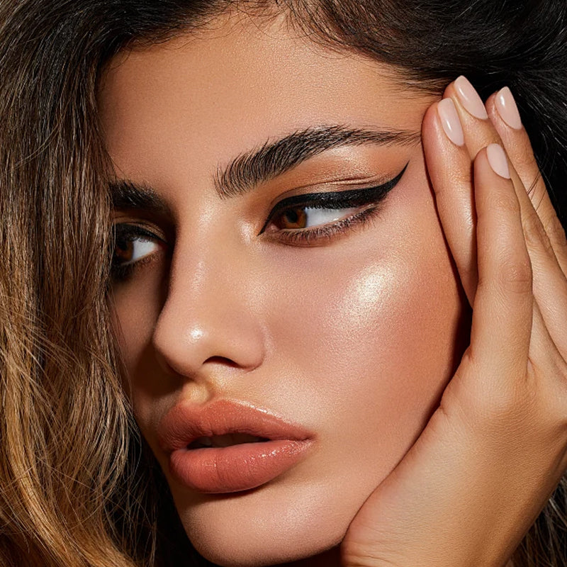 Rolings™ 2-in-1 Winged Eyeliner Stamp & Liquid Pen – Easy Symmetrical Cat Eye in Seconds